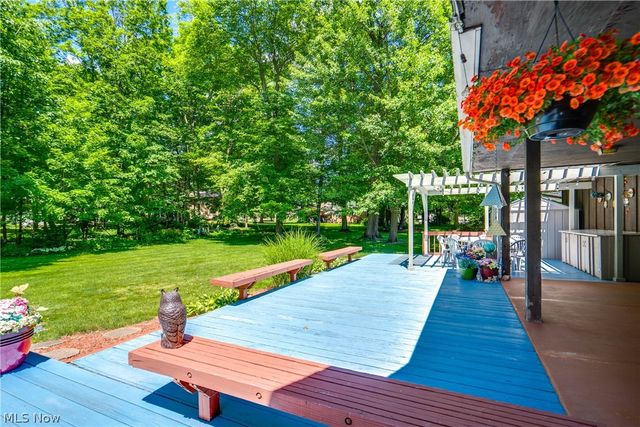 5269 Woodview Avenue, Louisville, OH 44641