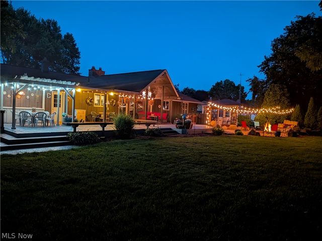 5269 Woodview Avenue, Louisville, OH 44641