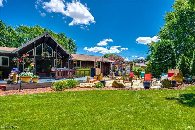 5269 Woodview Avenue, Louisville, OH 44641