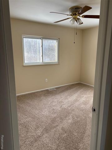 4225 Baldwin Road, Metamora, MI 48455