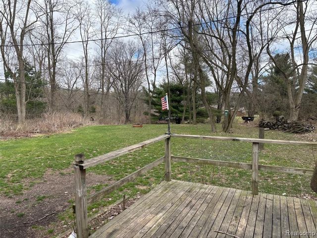 4225 Baldwin Road, Metamora, MI 48455