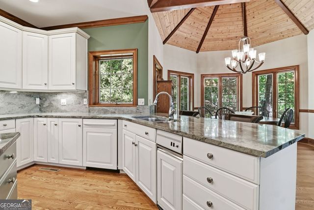 560 Shetland Trace, Big Canoe, GA 30143