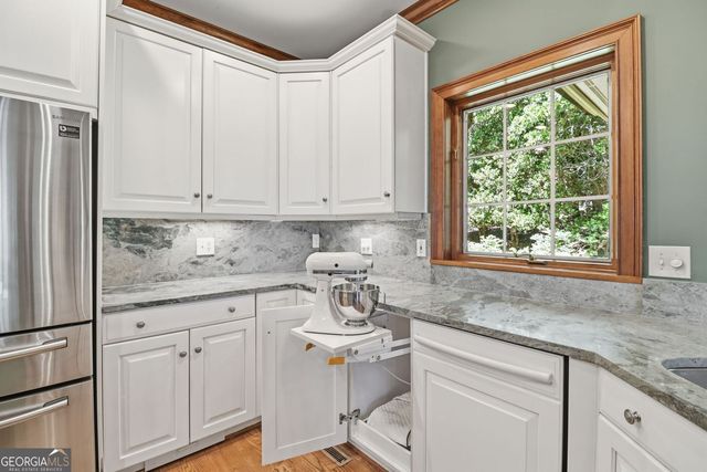 560 Shetland Trace, Big Canoe, GA 30143