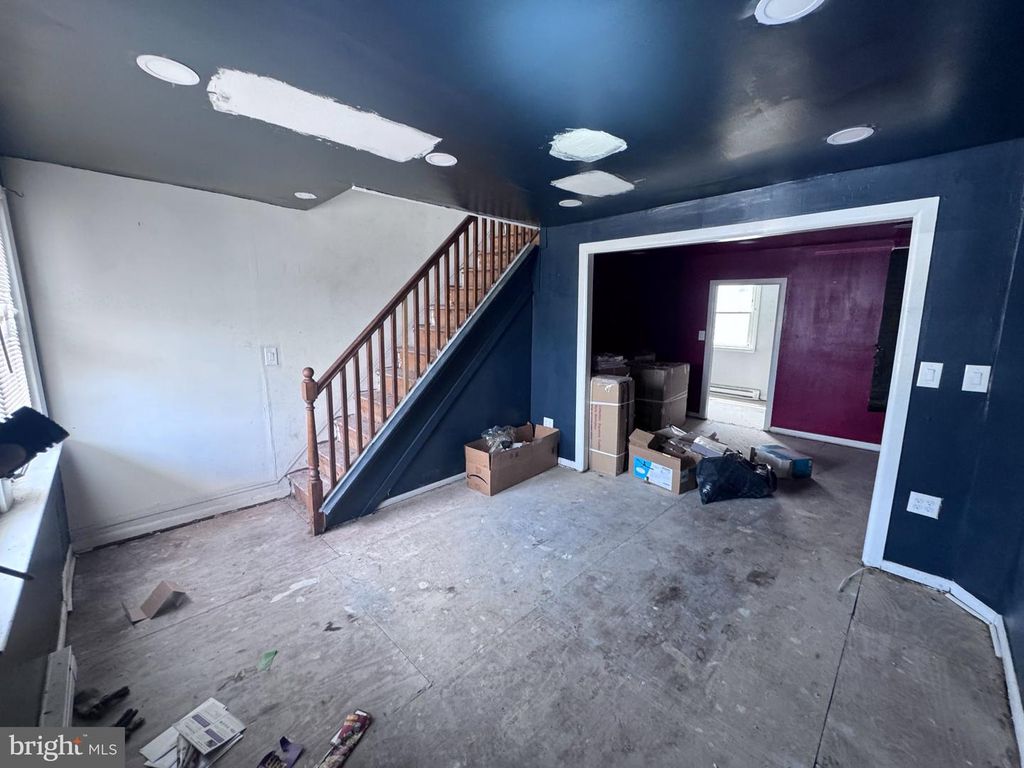 310 W COURTLAND ST, PHILADELPHIA, PA 19140 — photo 4
