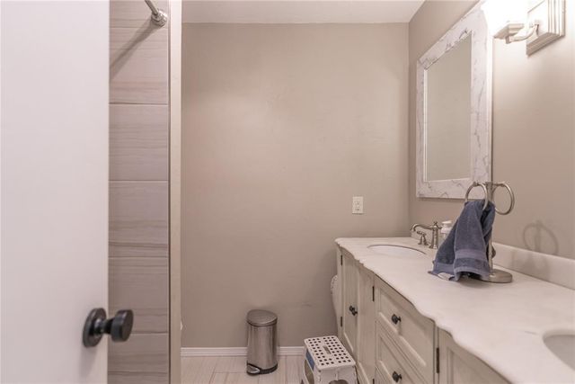 3204 Marla Lane, Edmond, OK 73034