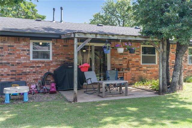 3204 Marla Lane, Edmond, OK 73034