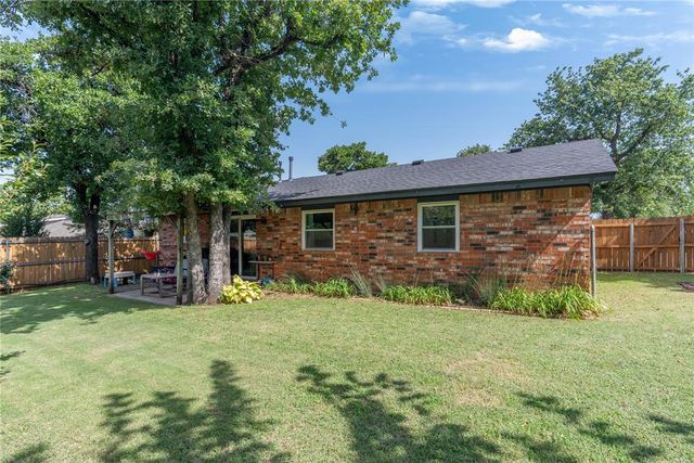 3204 Marla Lane, Edmond, OK 73034