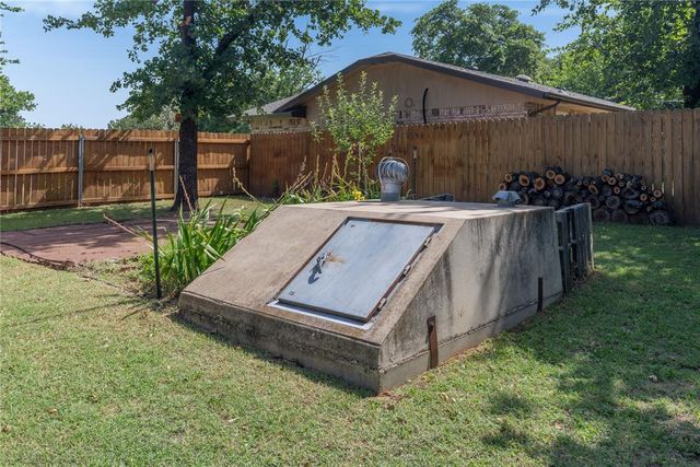 3204 Marla Lane, Edmond, OK 73034