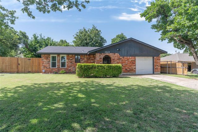 3204 Marla Lane, Edmond, OK 73034