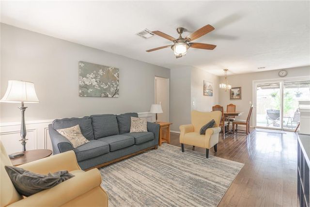 3204 Marla Lane, Edmond, OK 73034