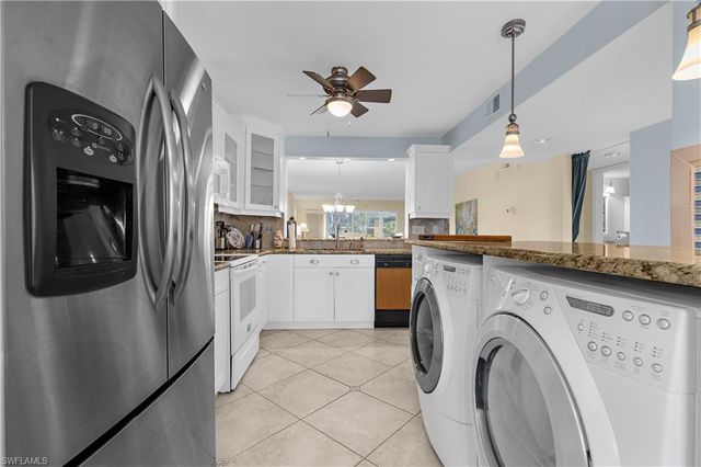 1190 Yesica Ann CIR B101, Naples, FL 34110