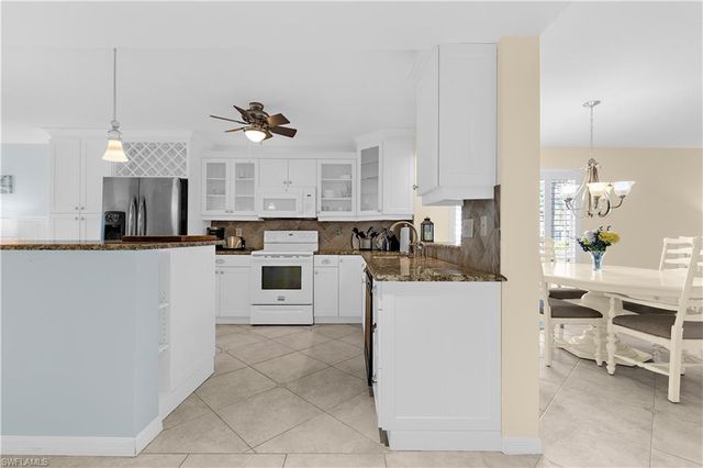 1190 Yesica Ann CIR B101, Naples, FL 34110