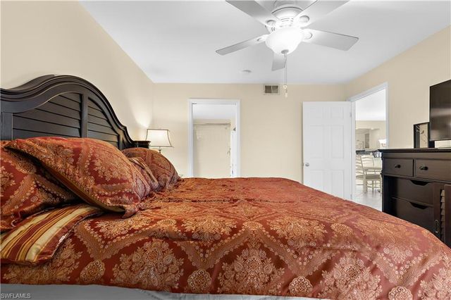 1190 Yesica Ann CIR B101, Naples, FL 34110