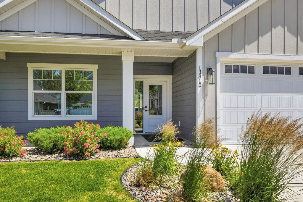 13810 102nd Court N, Maple Grove, MN 55369 — photo 2