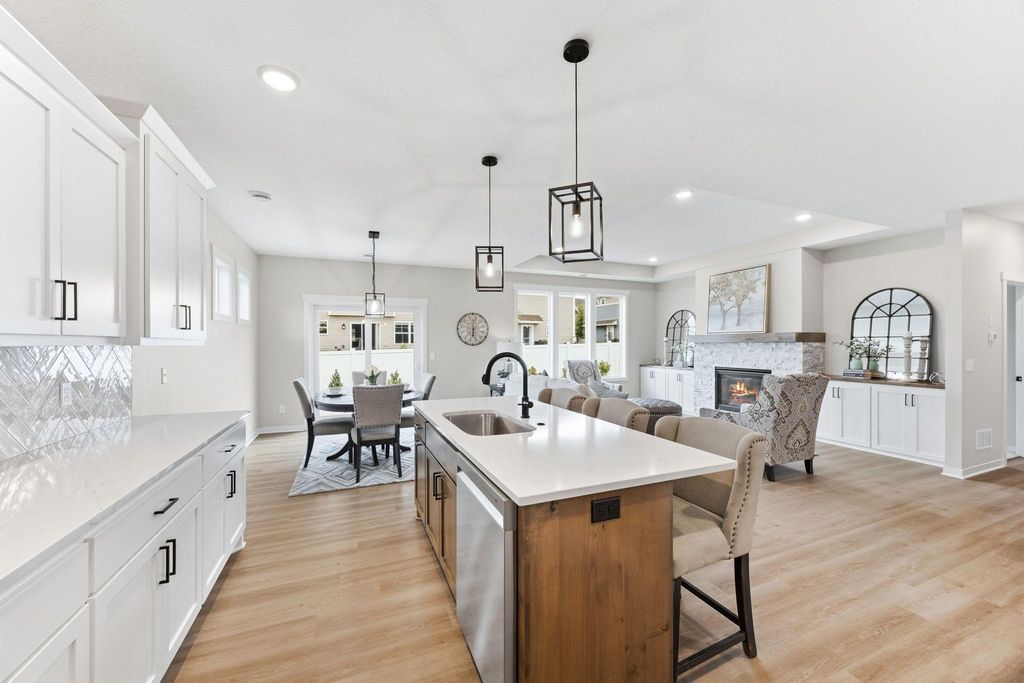 13810 102nd Court N, Maple Grove, MN 55369 — photo 4
