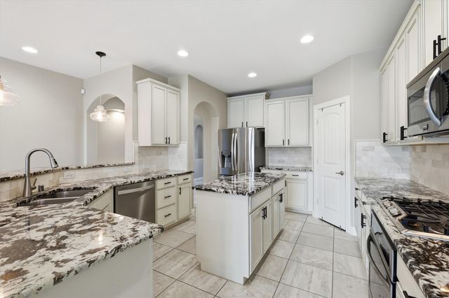 15801 Weymouth Drive, Frisco, TX 75036