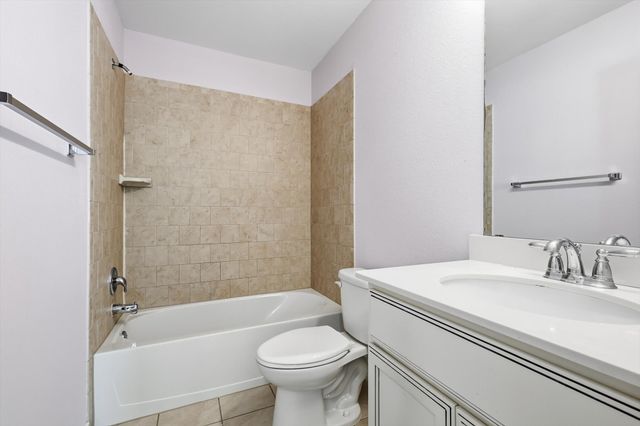 15801 Weymouth Drive, Frisco, TX 75036