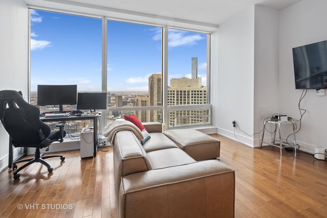 401 N Wabash Avenue 30E, Chicago, IL 60611