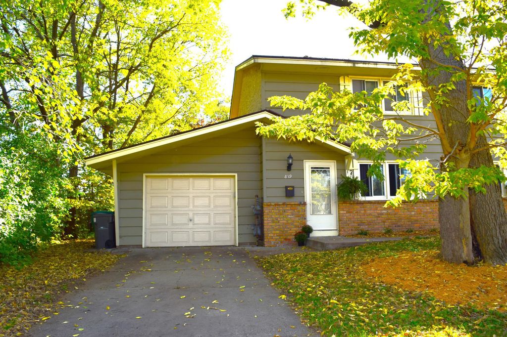 819 & 821 55th Avenue N, Brooklyn Center, MN 55430 — photo 4