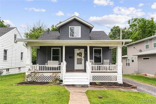 1427 Eberhart Avenue, Edwardsville, IL 62025