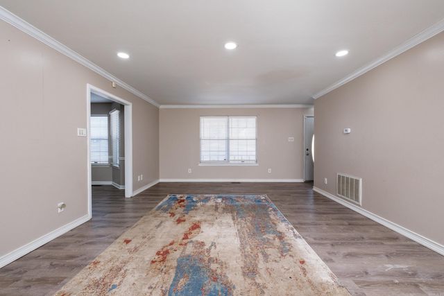 9221 Daybright Circle, Mabelvale, AR 72103