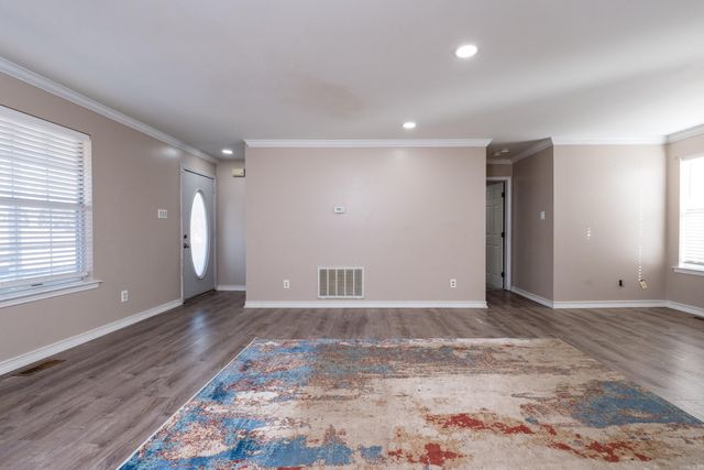 9221 Daybright Circle, Mabelvale, AR 72103