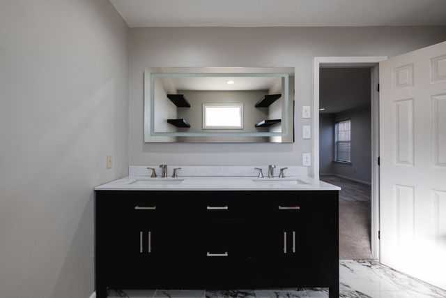 9221 Daybright Circle, Mabelvale, AR 72103