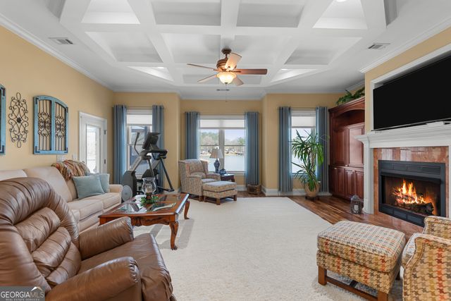 122 Bell Road, Jackson, GA 30233