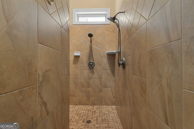 122 Bell Road, Jackson, GA 30233