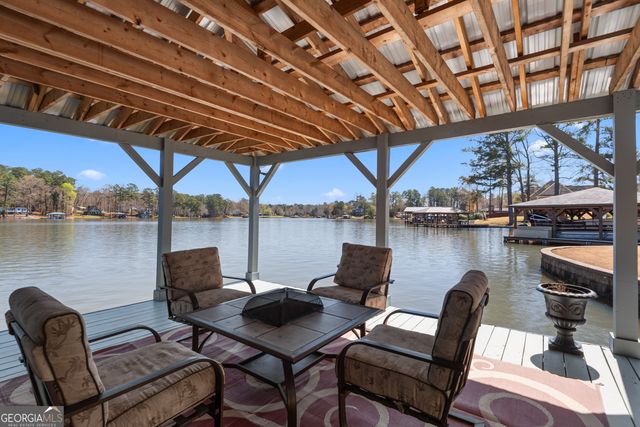 122 Bell Road, Jackson, GA 30233