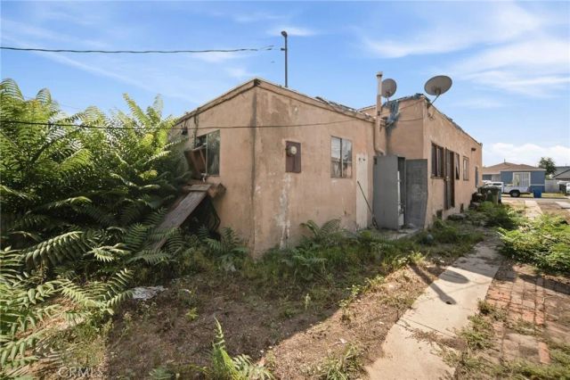 631 E 119th, Los Angeles, CA 90059