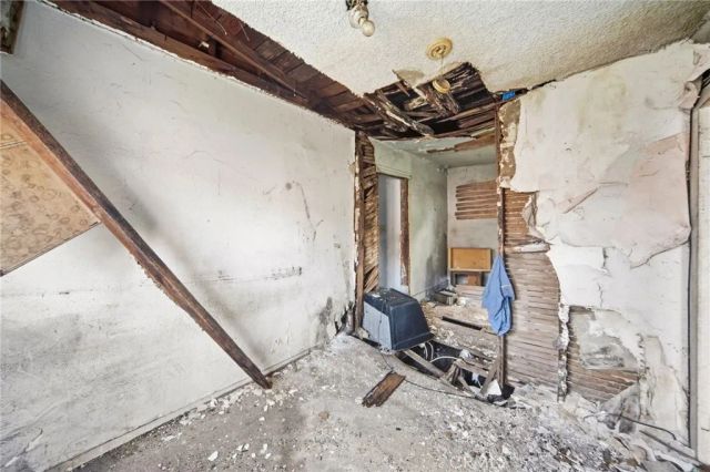 631 E 119th, Los Angeles, CA 90059