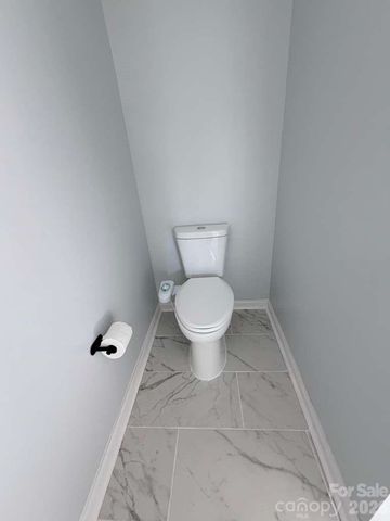 8523 Boxford Court, Charlotte, NC 28215