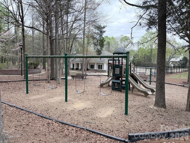 8523 Boxford Court, Charlotte, NC 28215