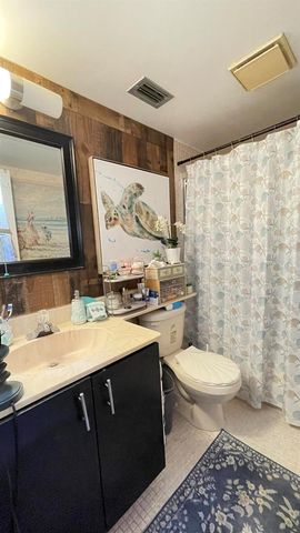 4 Abbey Lane 103, Delray Beach, FL 33446