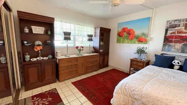 4 Abbey Lane 103, Delray Beach, FL 33446