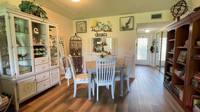 4 Abbey Lane 103, Delray Beach, FL 33446