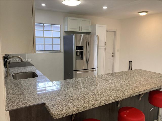 5720 Sheridan St 1, Hollywood, FL 33021