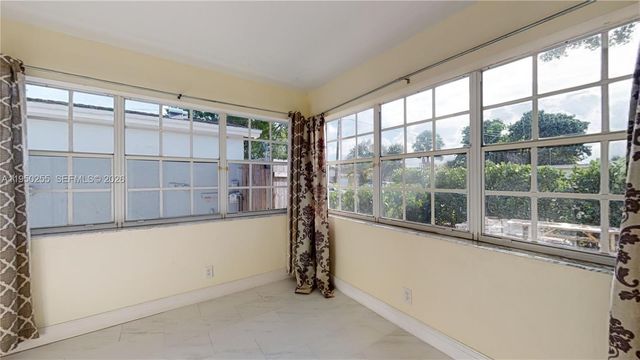 5720 Sheridan St 1, Hollywood, FL 33021