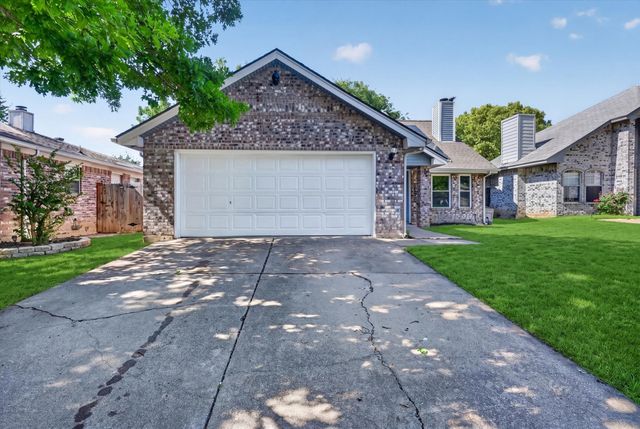 5908 Stone Meadow Lane, Fort Worth, TX 76179