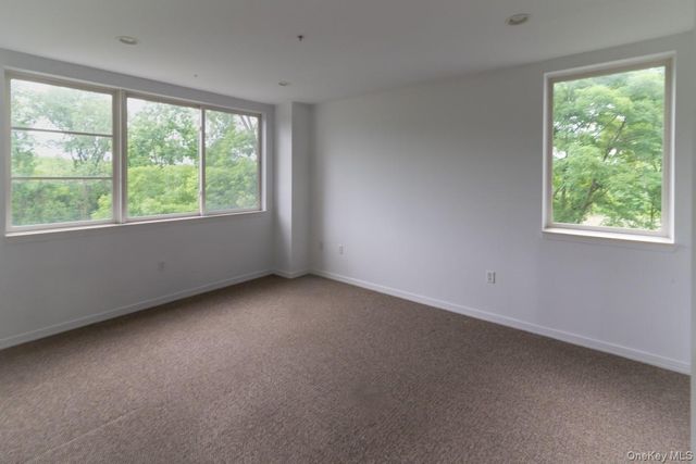 100 Harbor View Drive 251, Port Washington, NY 11050