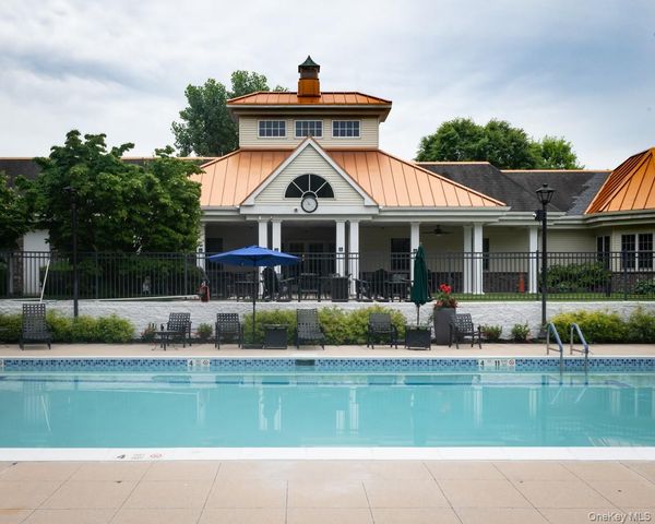 100 Harbor View Drive 251, Port Washington, NY 11050