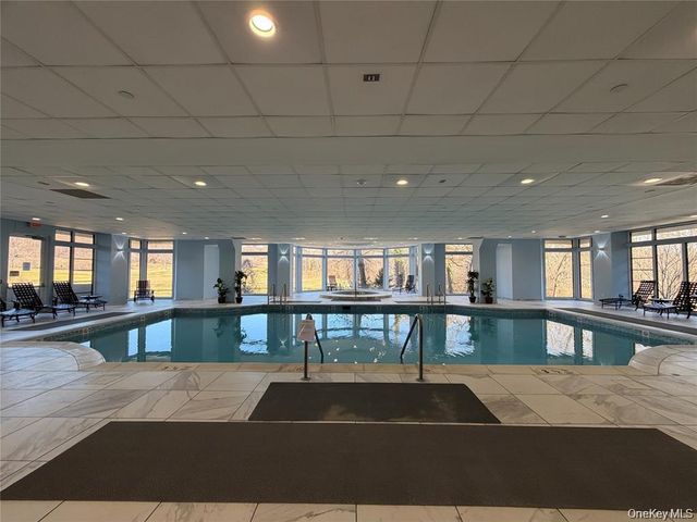 100 Harbor View Drive 251, Port Washington, NY 11050