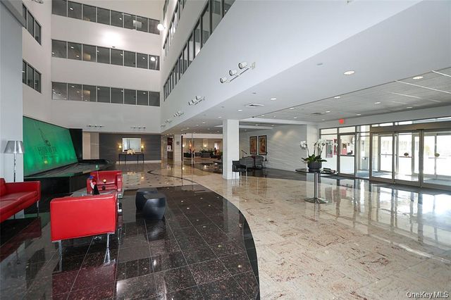 100 Harbor View Drive 251, Port Washington, NY 11050