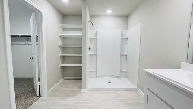 4232 TRICKLING CREEK Lane, Fort Worth, TX 76036