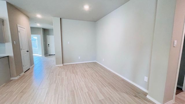 4232 TRICKLING CREEK Lane, Fort Worth, TX 76036