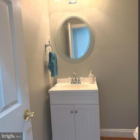 7904 JABAJI CT, Nottingham, MD 21236