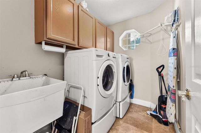 2430 TURNBERRY DRIVE, Oviedo, FL 32765