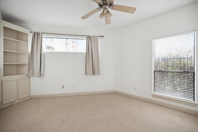 6201 Taggart A, Houston, TX 77007