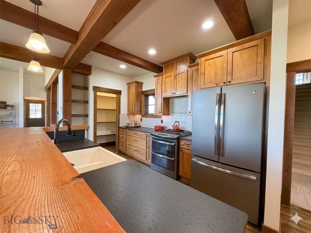 40 Ramrod Place, Bozeman, MT 59718